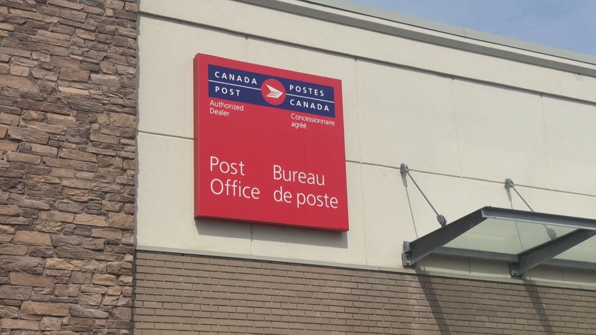Calgary man frustrated after Canada Post suspends shipments to parts of Europe